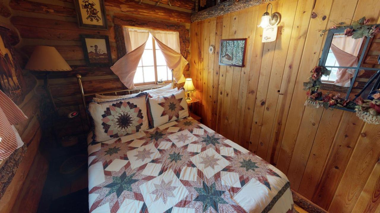 Cabin By The Creek With High Speed Wifi Red River Exteriér fotografie